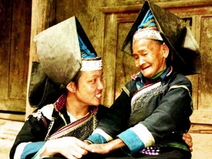 Phụ nữ dân tộc Pa Dí, Lào Cai pa-di