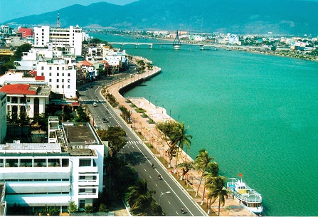 Du lịch biển Đà Nẵng thu hút khách du lịch quốc tế danang4