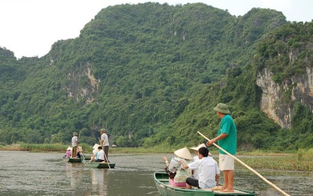 Exploring celestial Thien Ha