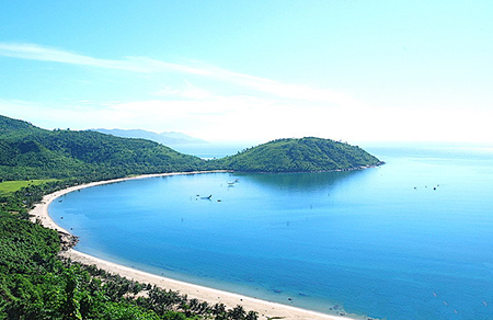 Da Nang ranks first among top 10 destinations on the rise for 2015