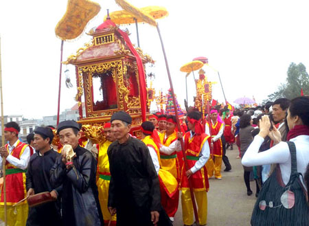 Festival commemorates national legendary founders