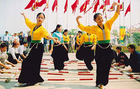 Muong folklore regconised by federation of UNESCO associations