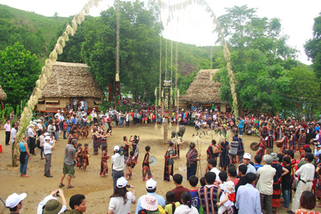 New plan to preserve and improve Quang Nam’s ethnic groups’ culture