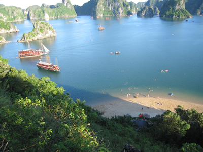 Ha Long Bay, Viet Nam continues to get international recognition