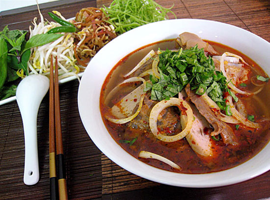 menu-bun-bo-hue-12