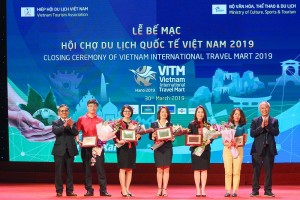 Hanoitourist is honorably granted at VITA Awards 2019