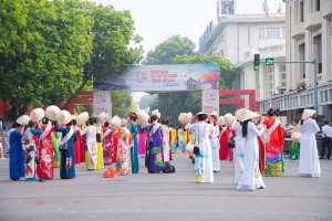 Festival Thu Hà Nội 2024 – Hơi thở mùa thu giữa lòng phố cổ