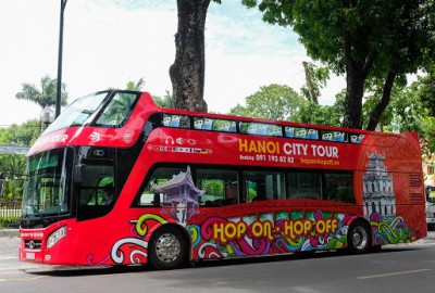Ha Long to launch open-top tour buses