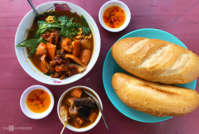 5 variations for noodles lovers in Saigon