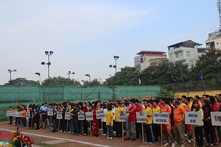 Không khí tưng bừng của Ngày hội thao 2013 Hanoitourist