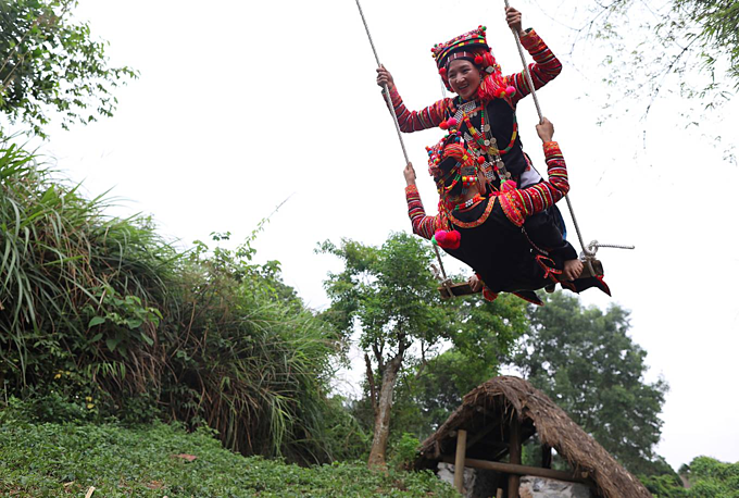 Ha Nhi rainy season festival a tribute to ancestors - 8